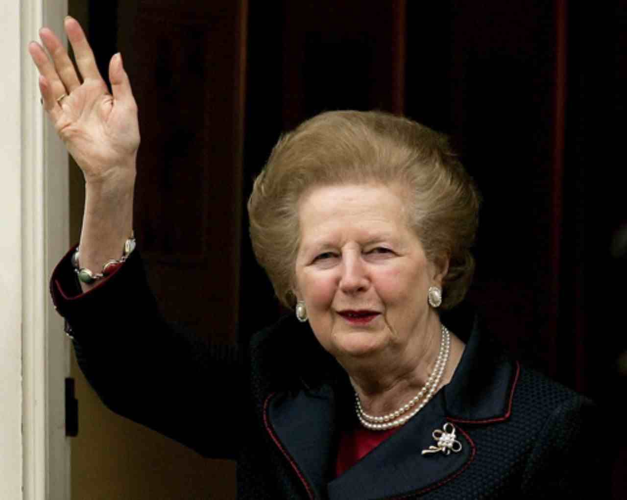 欧洲首位女首相撒切尔，雄踞政坛11年，晚年却老无所依