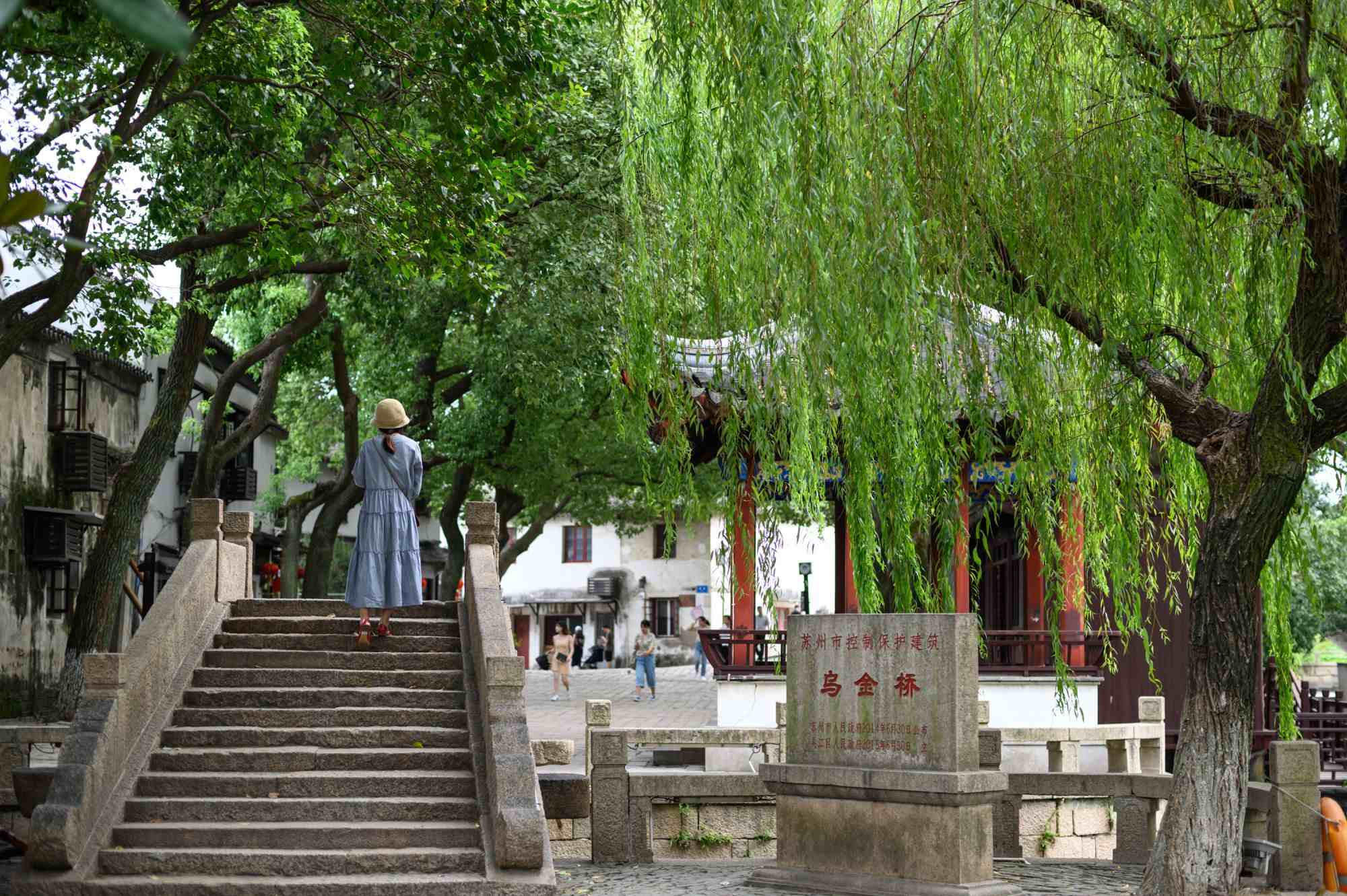 “中国第一水乡”周庄，拥有世界遗产的同里古镇，你最喜欢哪个？