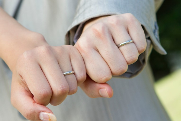 结婚戒指必须买一对吗 男女婚戒有什么不一样