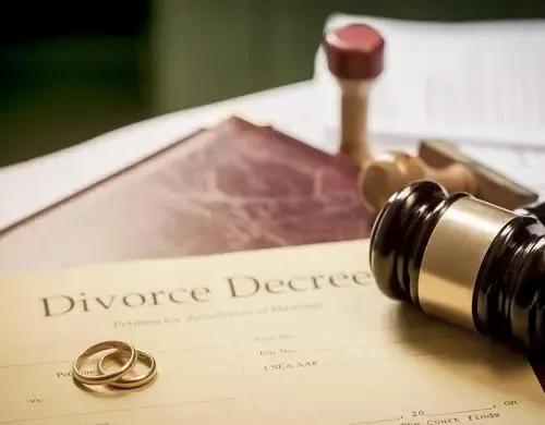 离婚的流程和费用时长让更多人不想结婚