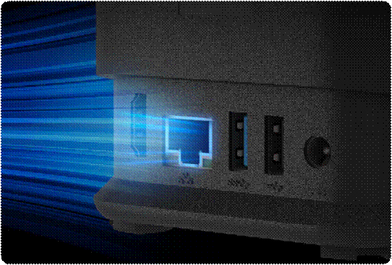 极空间Z2Pro对比绿联DH2300：2026千元NAS首选谁